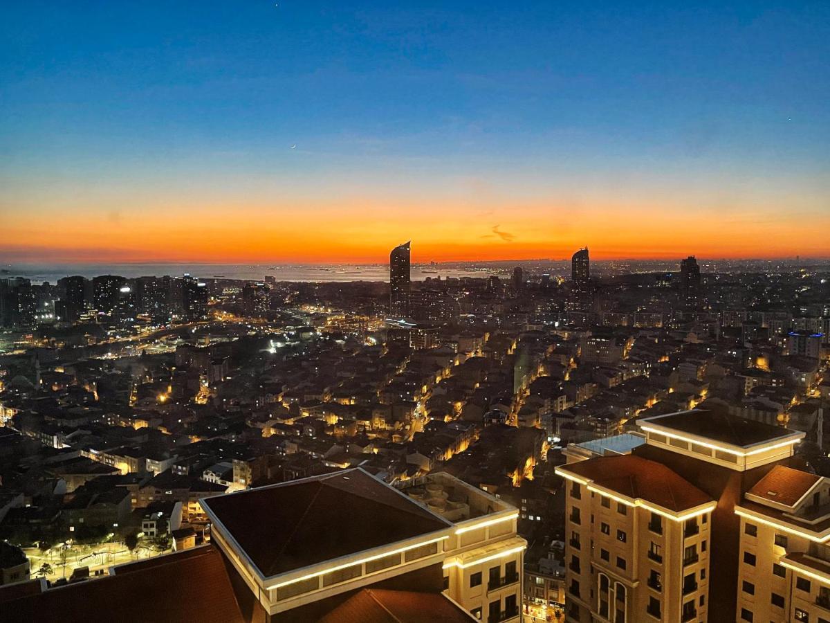 Emaar, Dinner At 102M With A View Of The Bosphorus Istanbul Bagian luar foto
