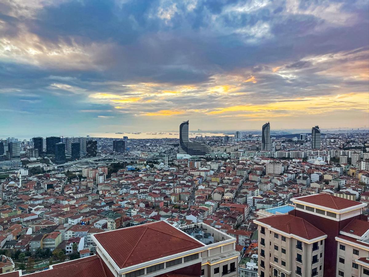 Emaar, Dinner At 102M With A View Of The Bosphorus Istanbul Bagian luar foto